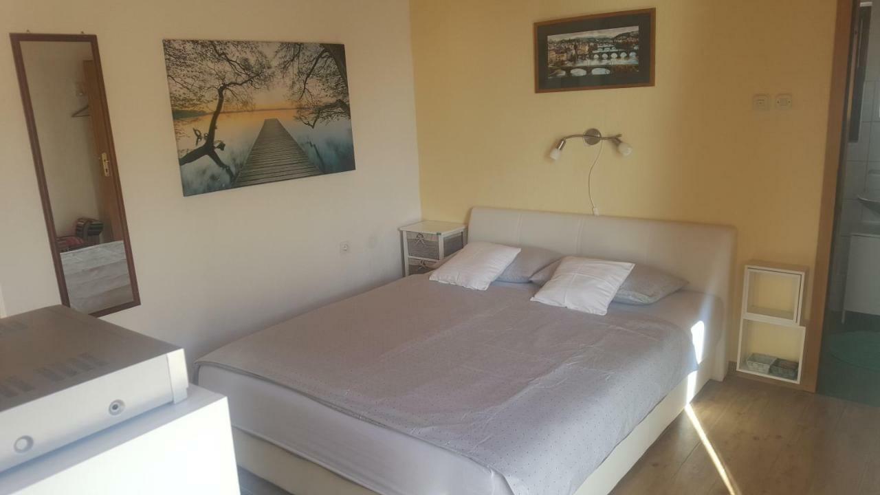 Apartment Dokic Crikvenica Exterior foto